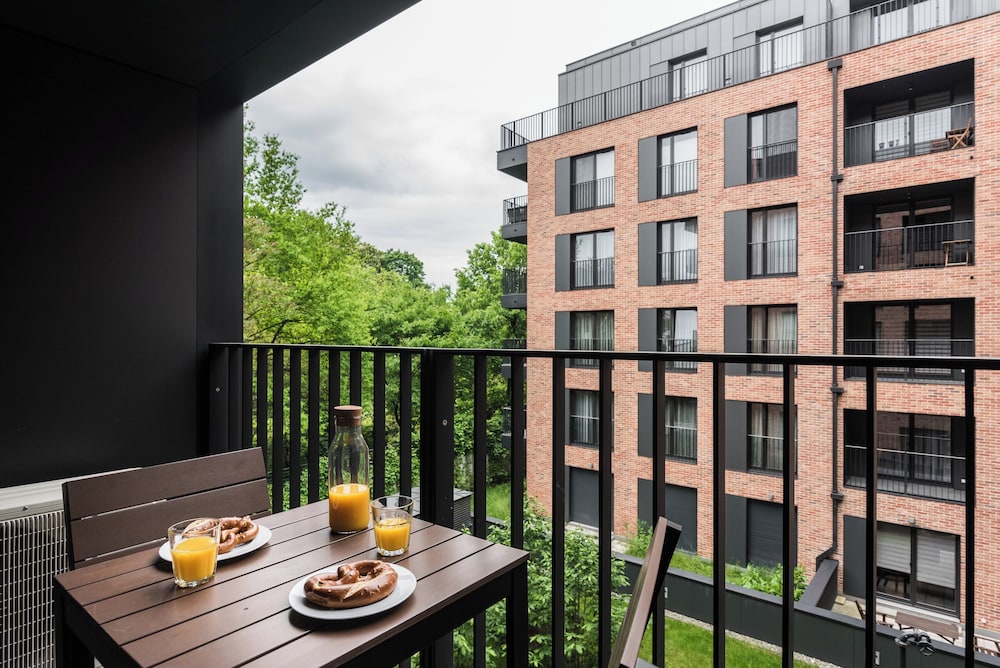 Exclusive Apartments 37/50