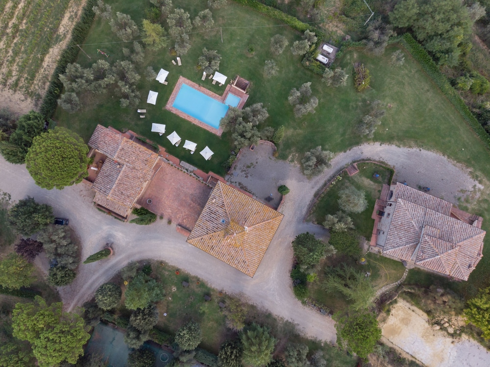 Fattoria Querceto 5/69