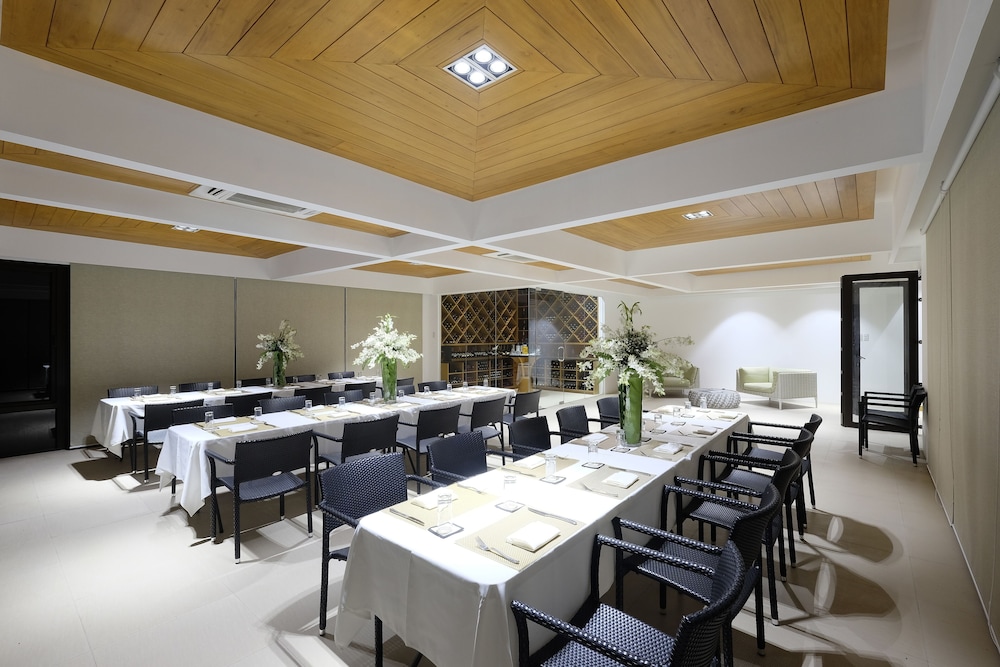 KANDAYA RESORT 67/76