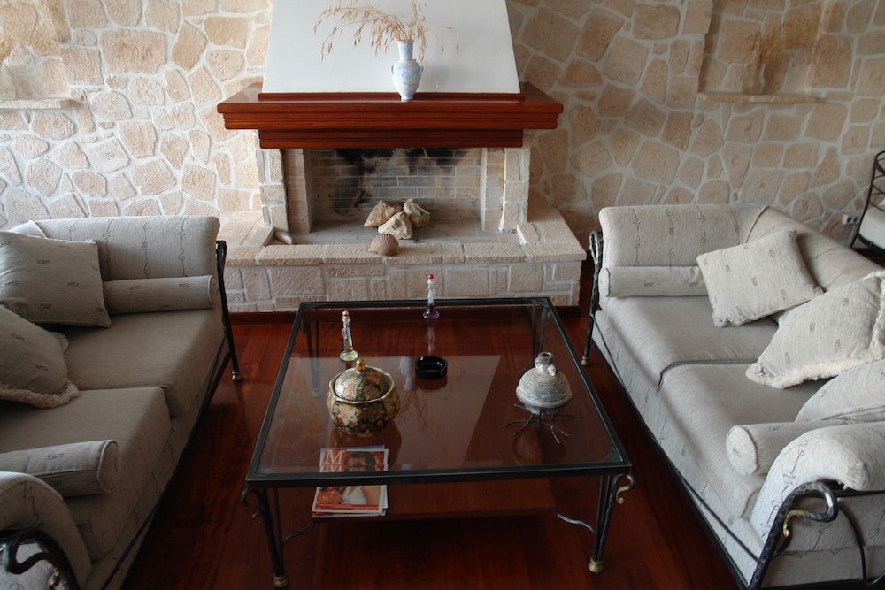 Dionysos Hotel Agistri 31/50