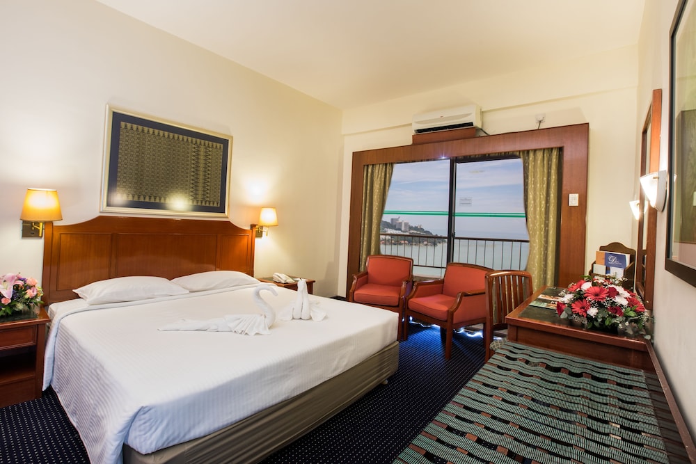 Rainbow Paradise Premium Resort Tanjung Bungah 15/50