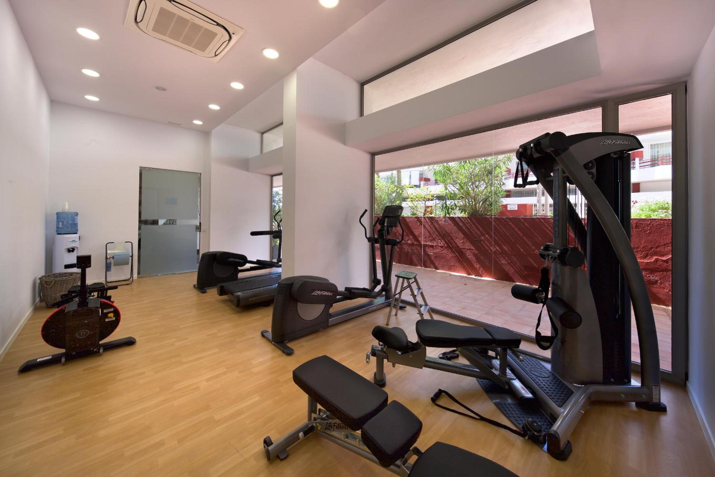 Apartamentos B-Llobet Sun & Confort 25/50