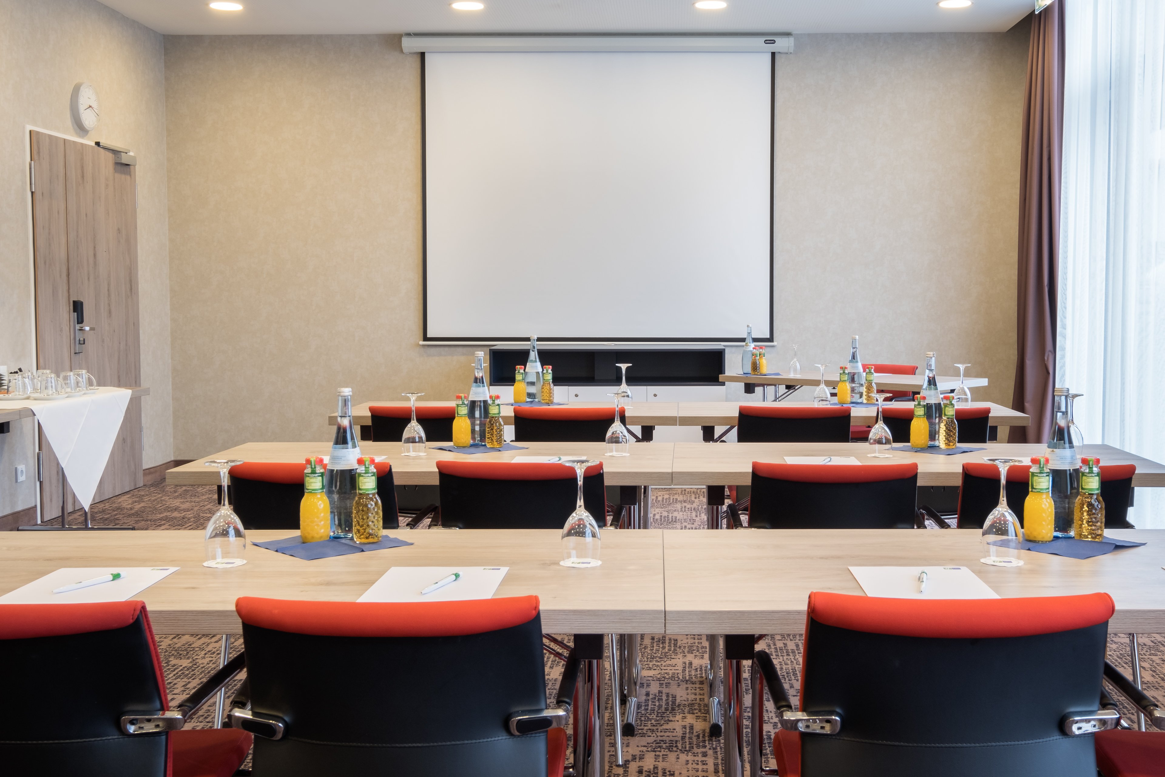 Holiday Inn Express Friedrichshafen 71/76