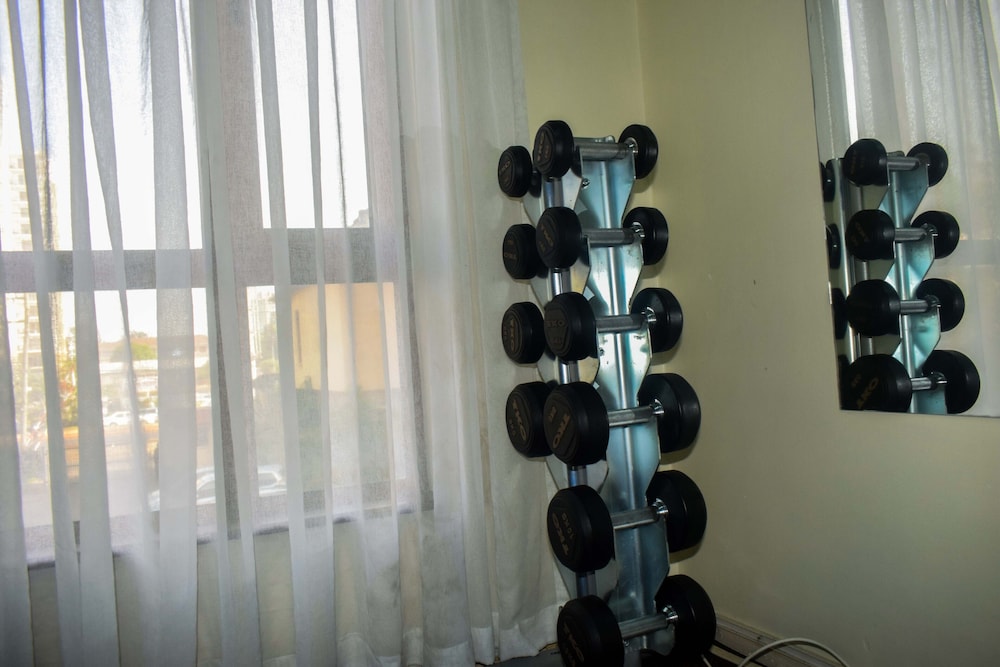 Ngong Hills Hotel 38/72