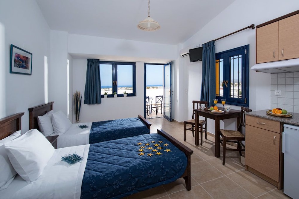 Aegean Sky Hotel and Suites 23/55