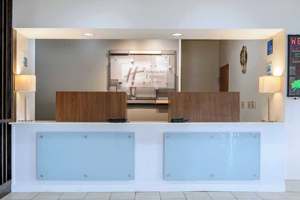 Holiday Inn Express and Suites Harrison an IHG Hotel 4/30