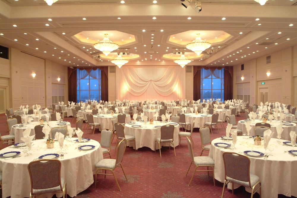 Chateraise Gateaux Kingdom Sapporo Hotel And Spa Resort 61/69