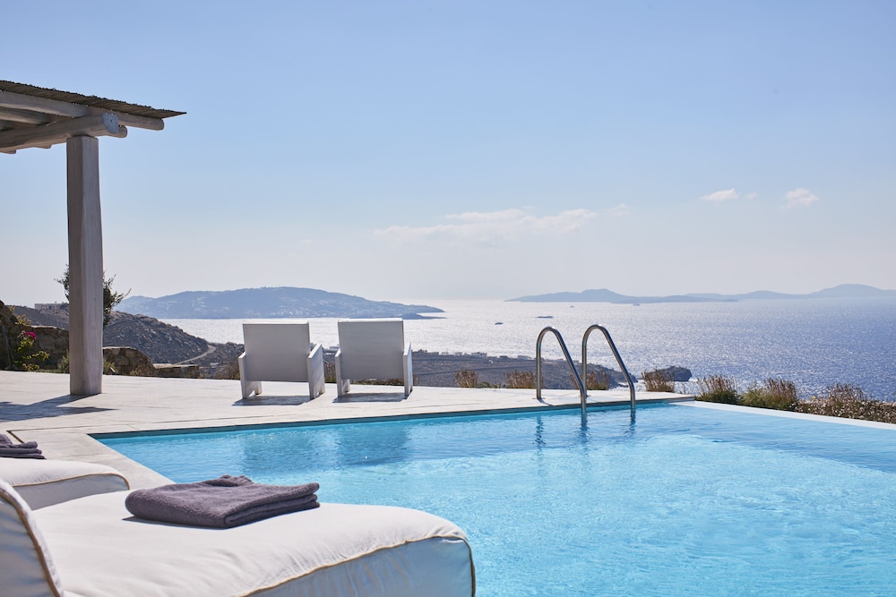 AMMOS VILLAS IN HOULAKIA 28/37