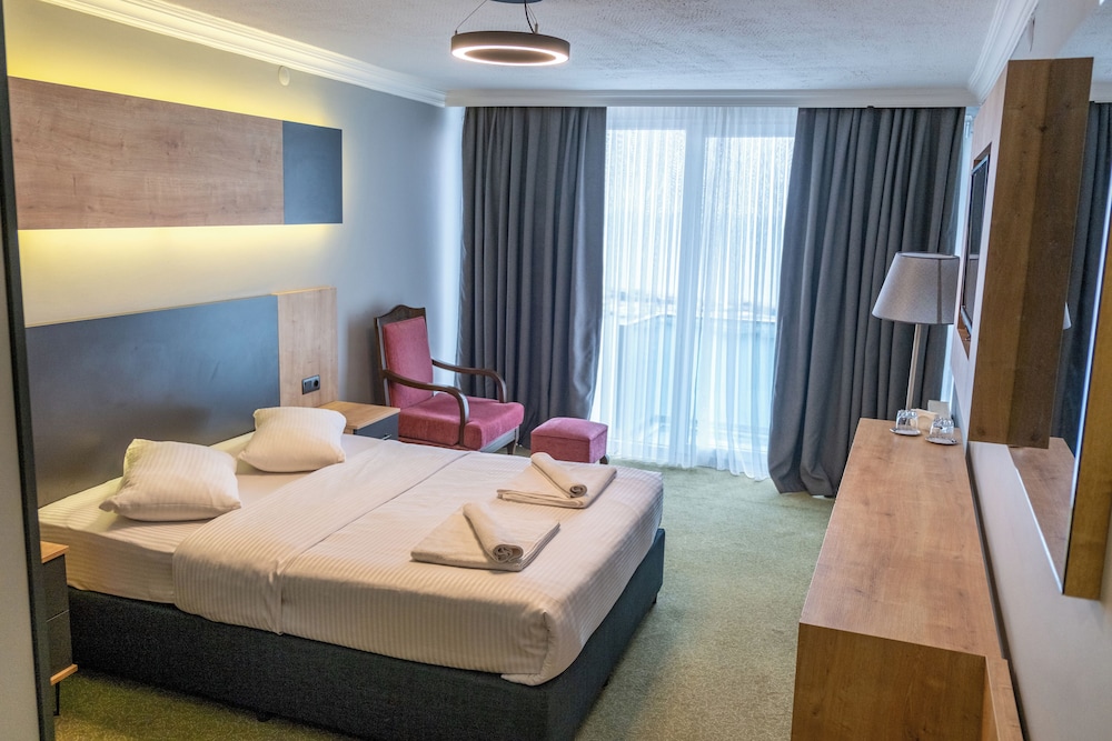 Sinop Mola Hotel 8/50