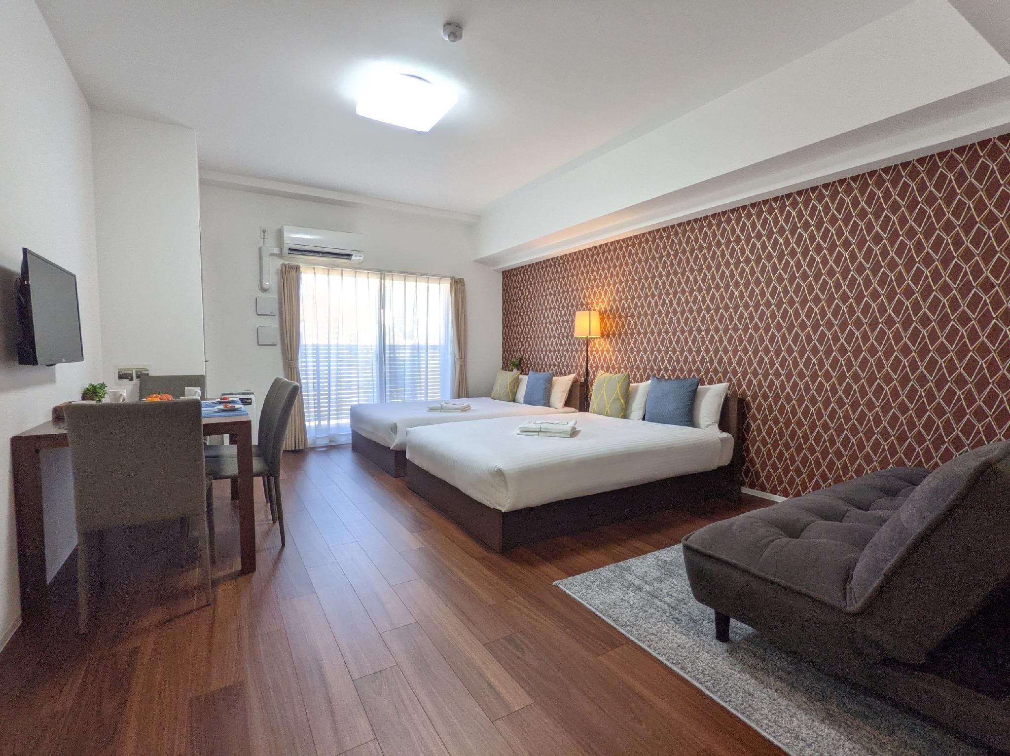 FAMILY, 2 DOUBLE BEDS, SOFA