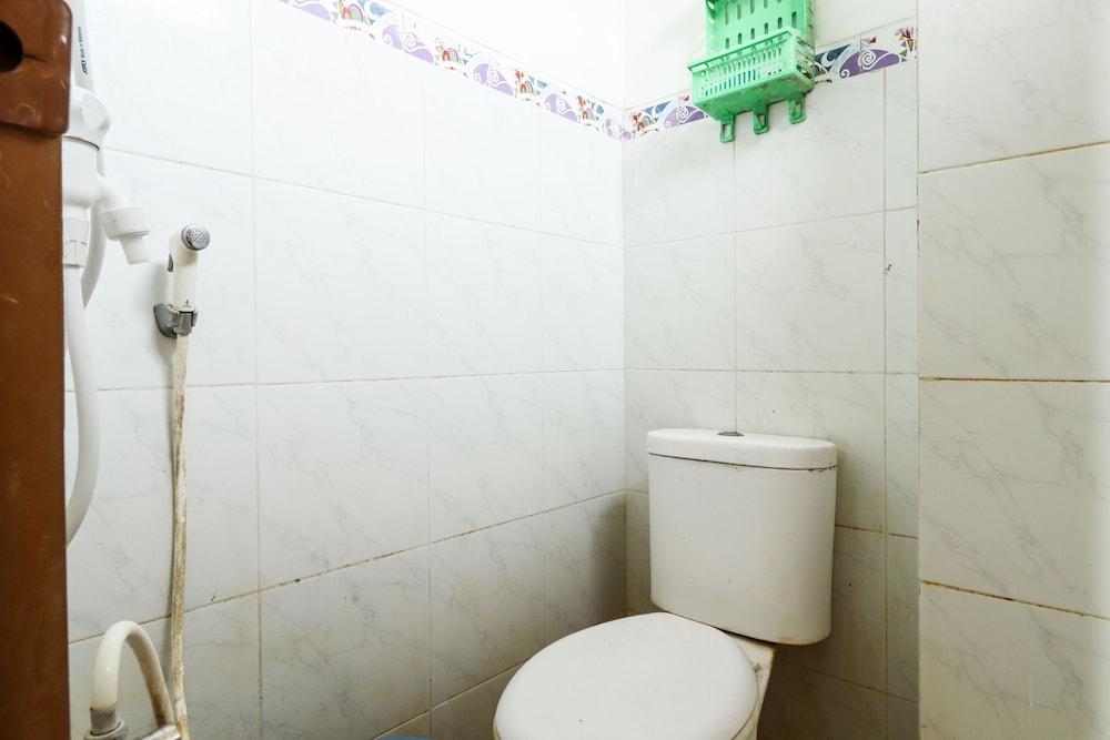 Kost Vip Josh UGM 12/16