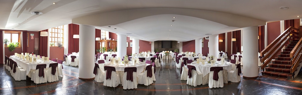 Parador De Arties 27/50