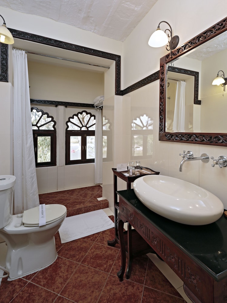 ROHET GARH 51/54