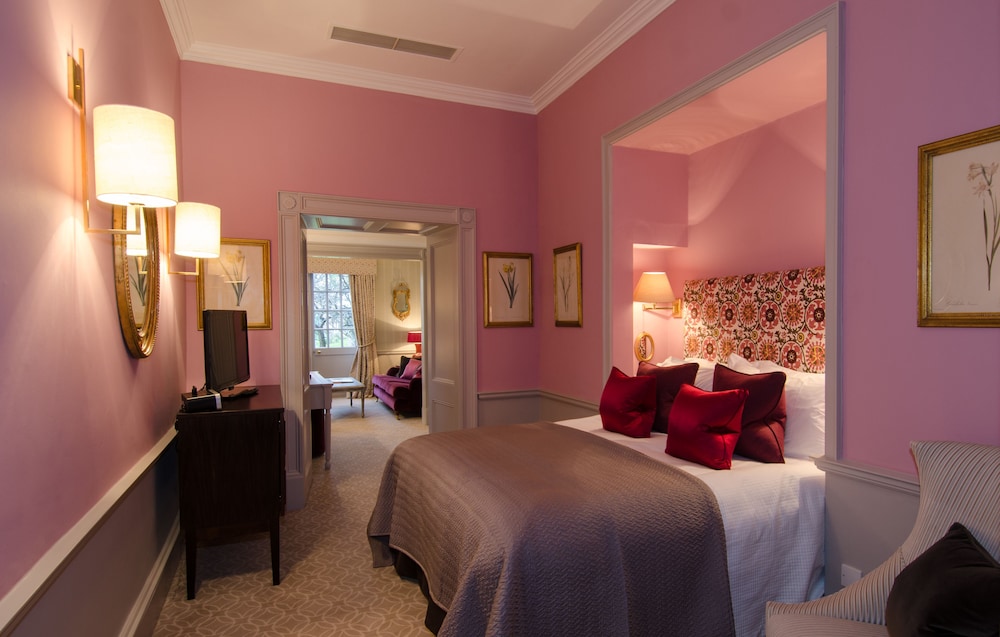 The Royal Crescent Hotel And Spa Bath 17/57
