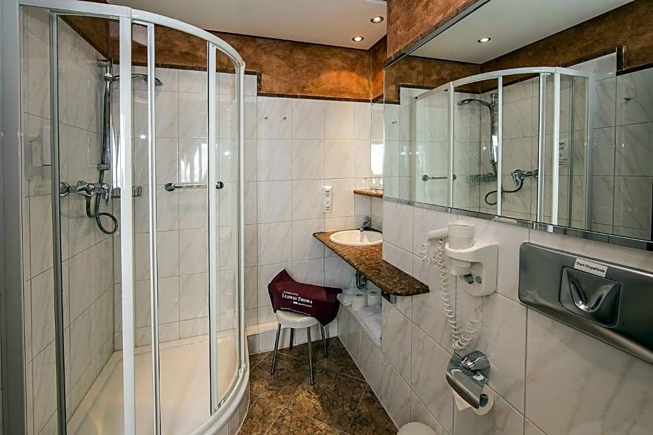 JOHANNESBAD THERMALHOTEL LUDWIG THOMA 54/56