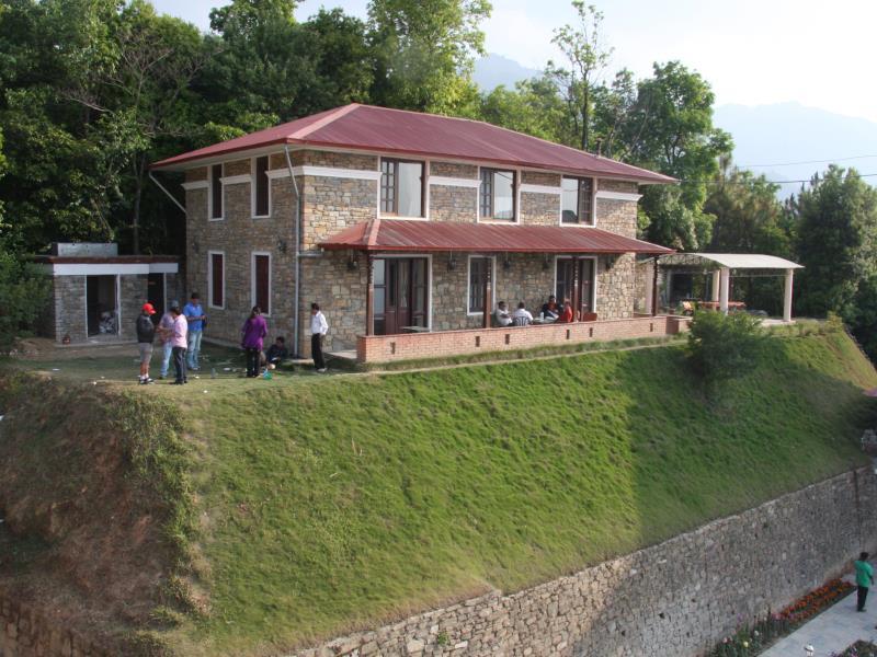 Pataleban Vineyard Resort 23/25