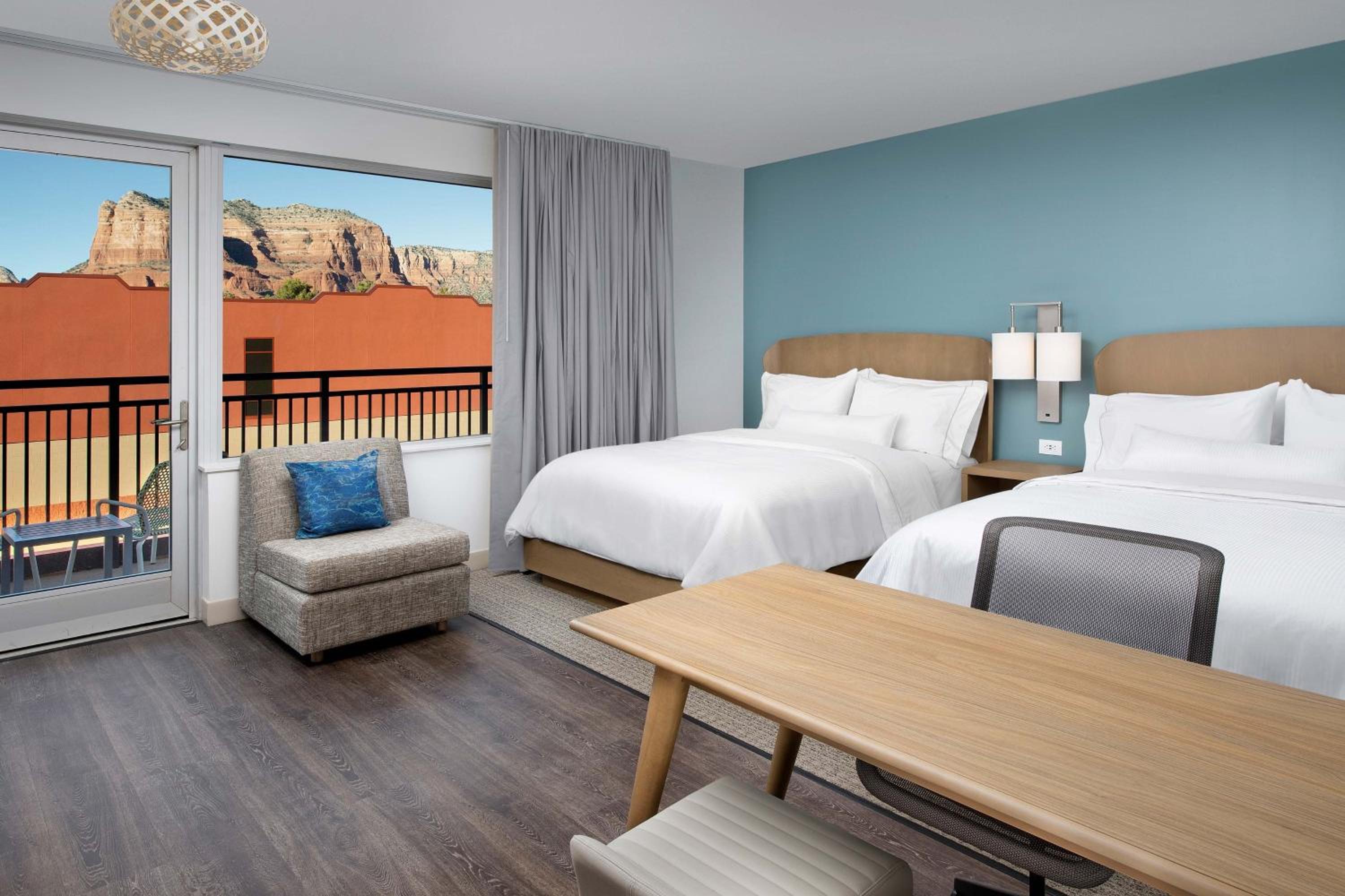 ROOM, 2 QUEEN BEDS, BALCONY
