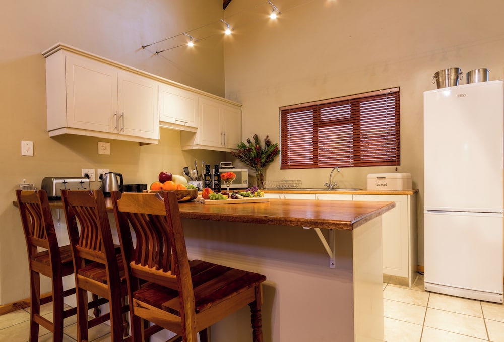 Orange Grove Farm 32/50