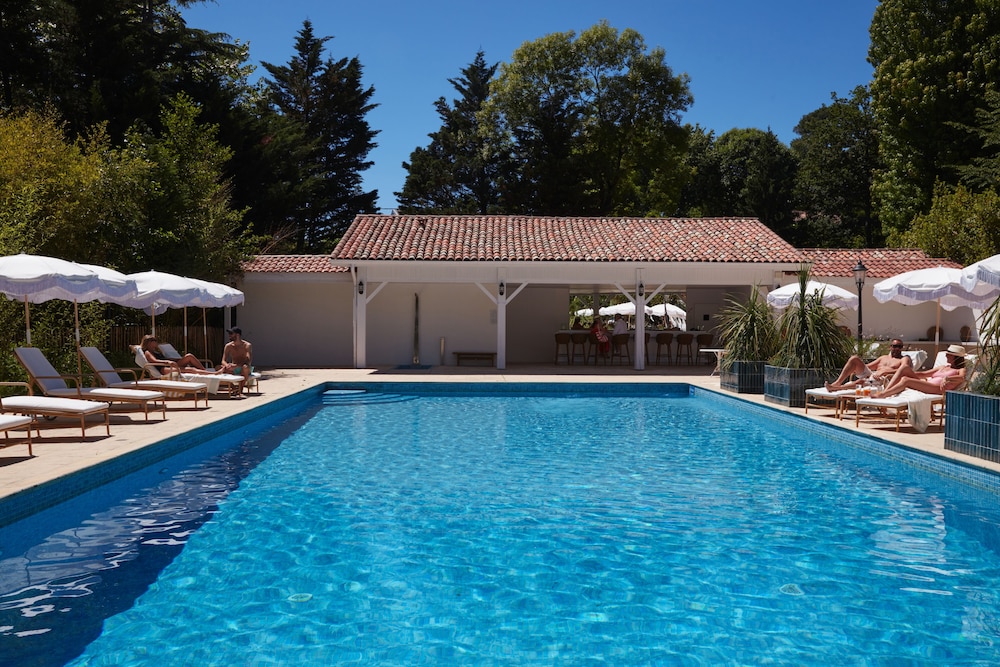 Brindos Lac & Chateau in ANGLET