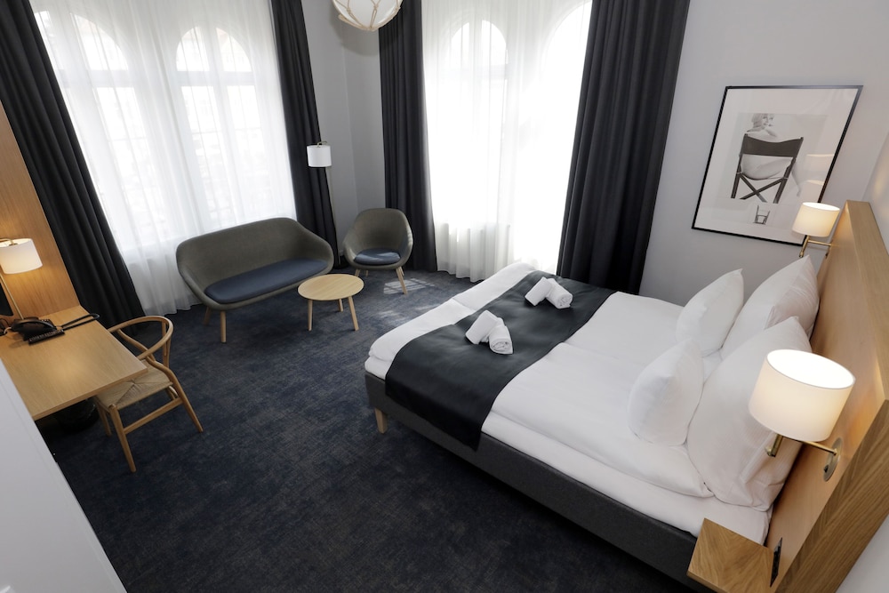 Hotel Bethel 11/50