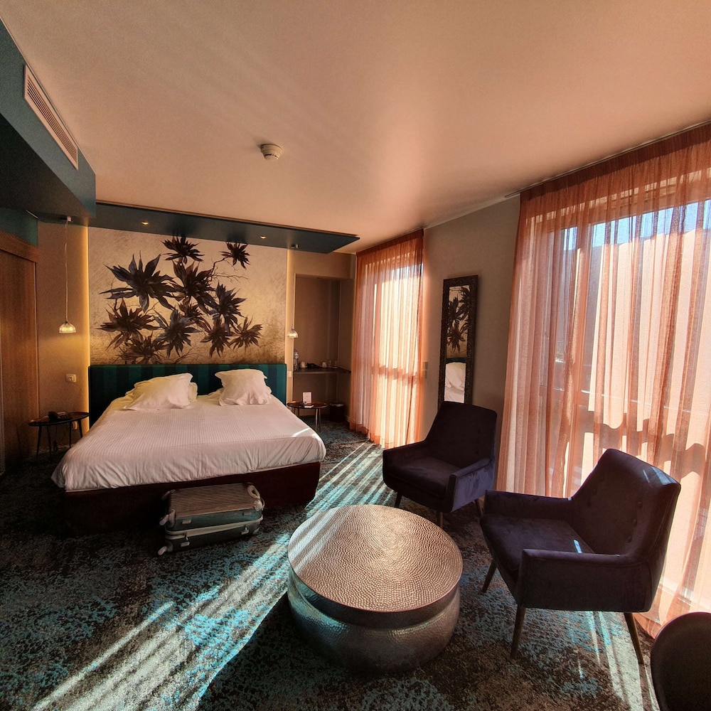Best Western Hotel Aquakub, Aix-les-bains 35/49