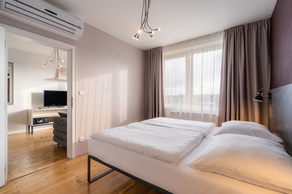 EA ApartHotel Melantrich 10/47