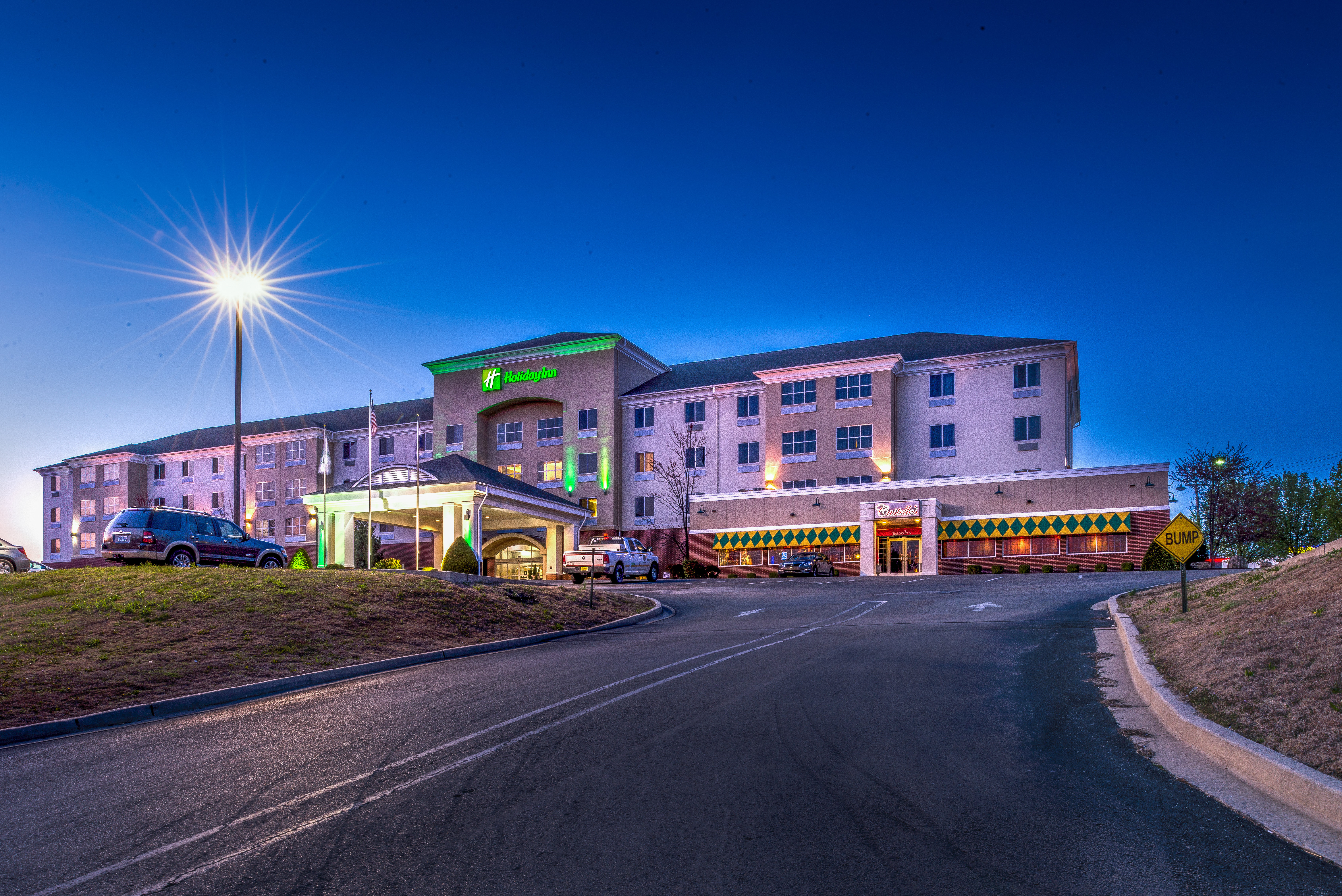Holiday Inn Poplar Bluff an IHG Hotel 4/73