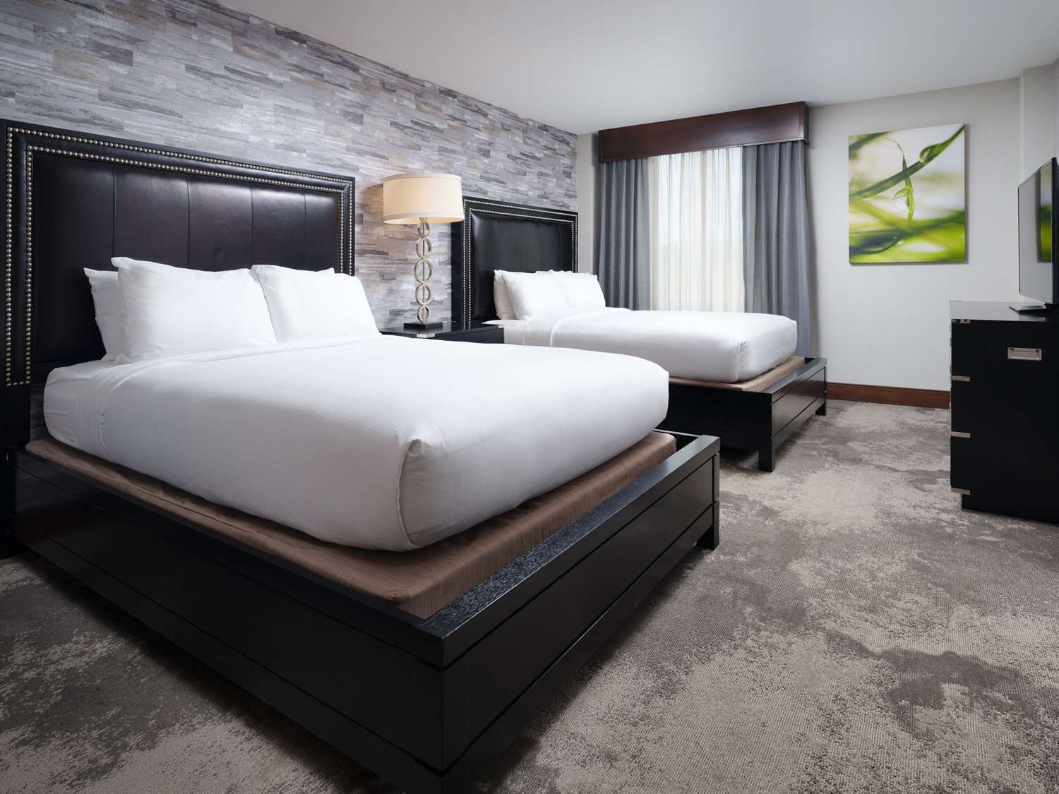 DoubleTree by Hilton Hotel Chattanooga Downtown 8/29