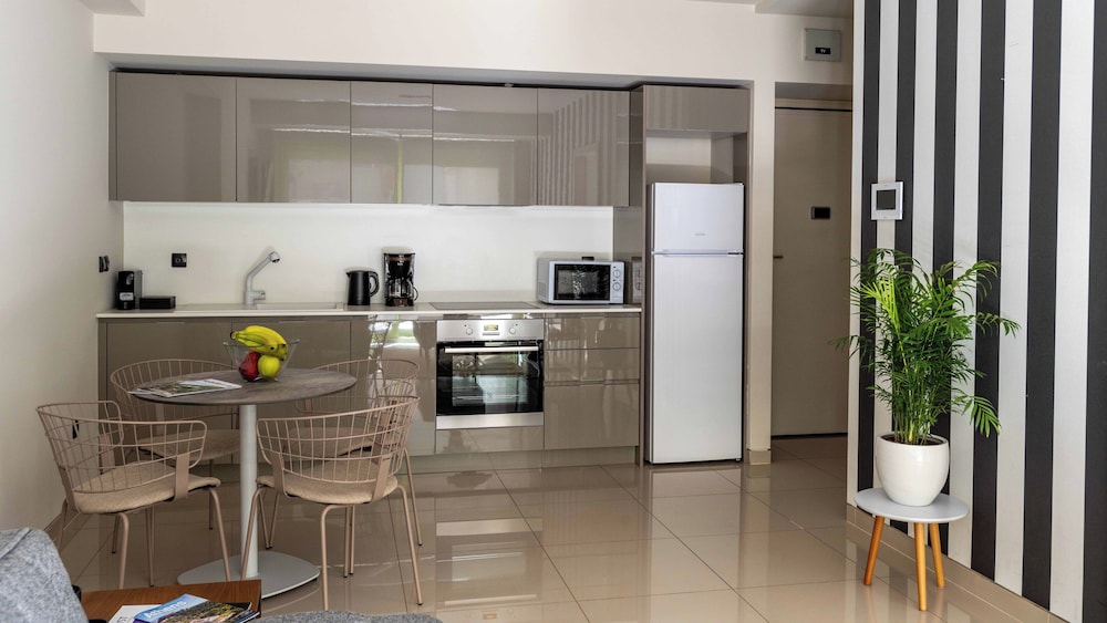 Athens Mosaico Suites And Apartments 37/50