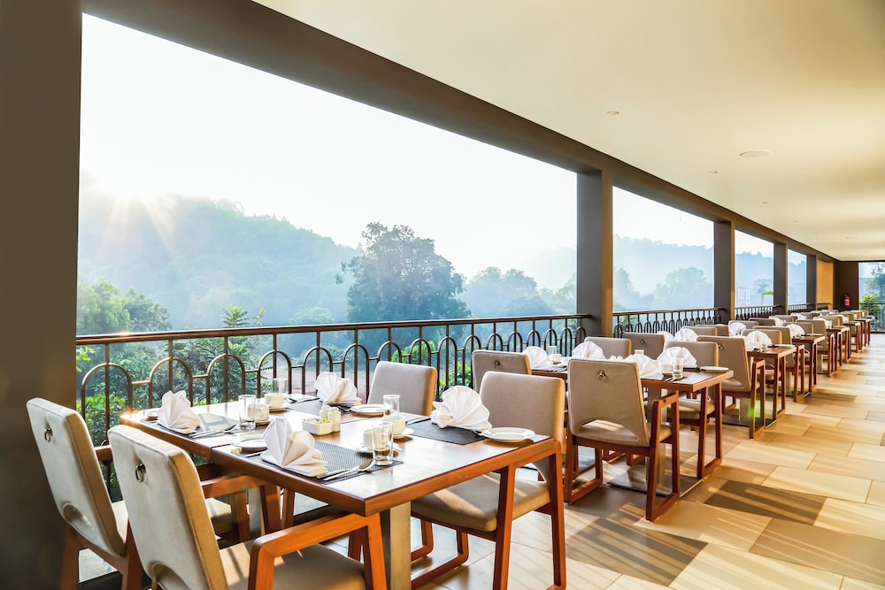 Club Mahindra Assonora, Goa 22/35