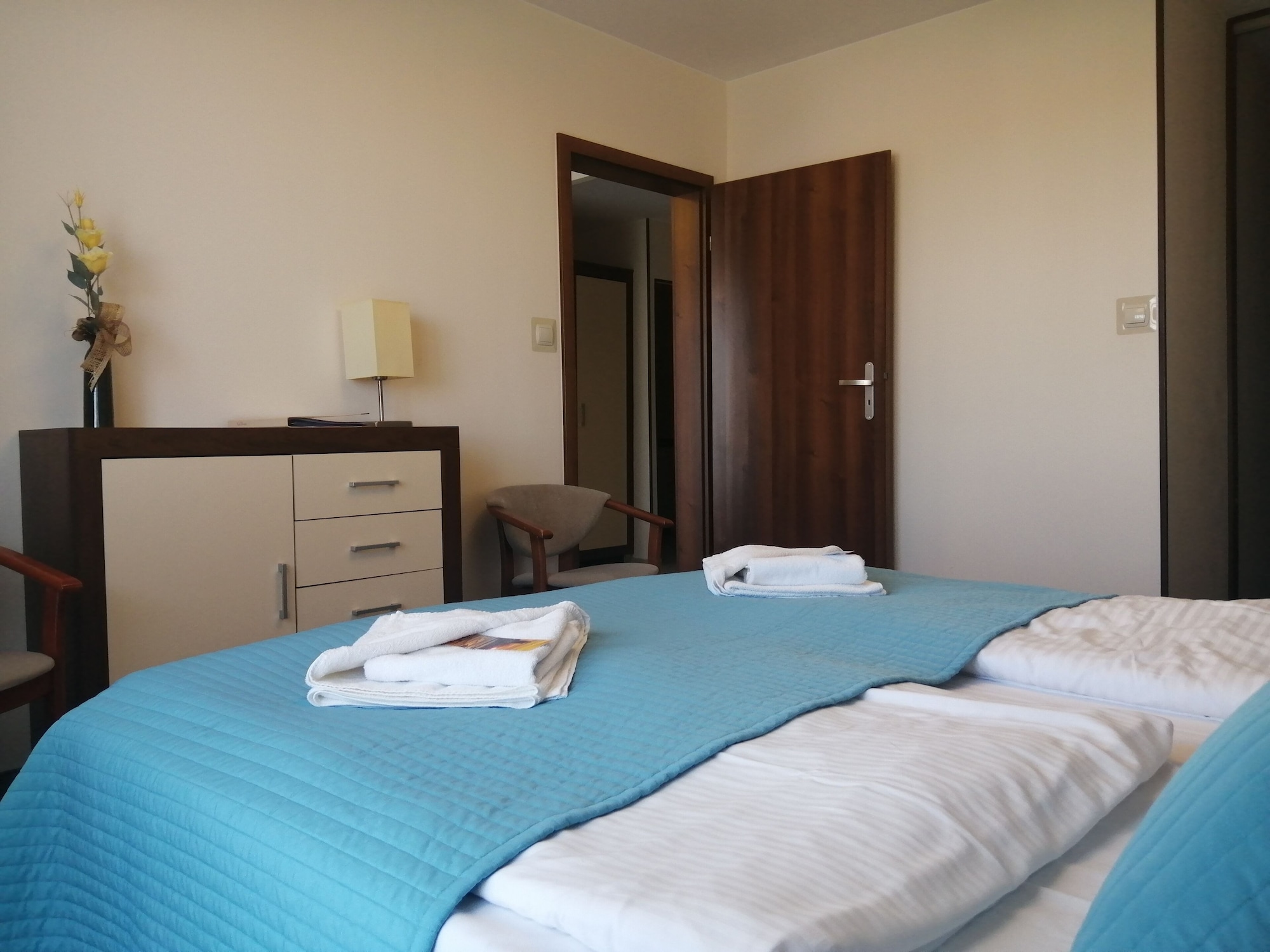 COMFORT, SUITE, DOUBLE BED, BALCONY
