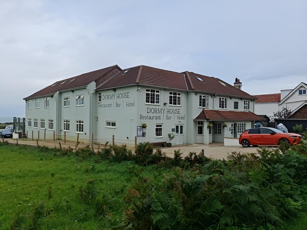 The Dormy House Hotel 6/50