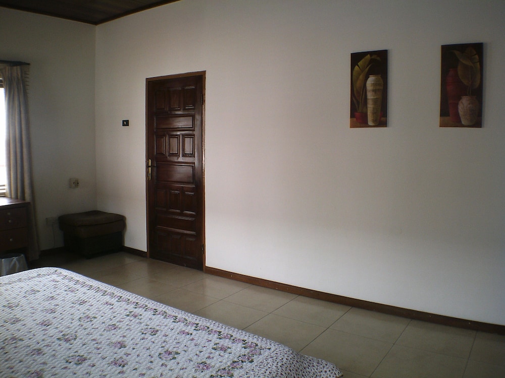 Lavender Lodge Hotel 14/29