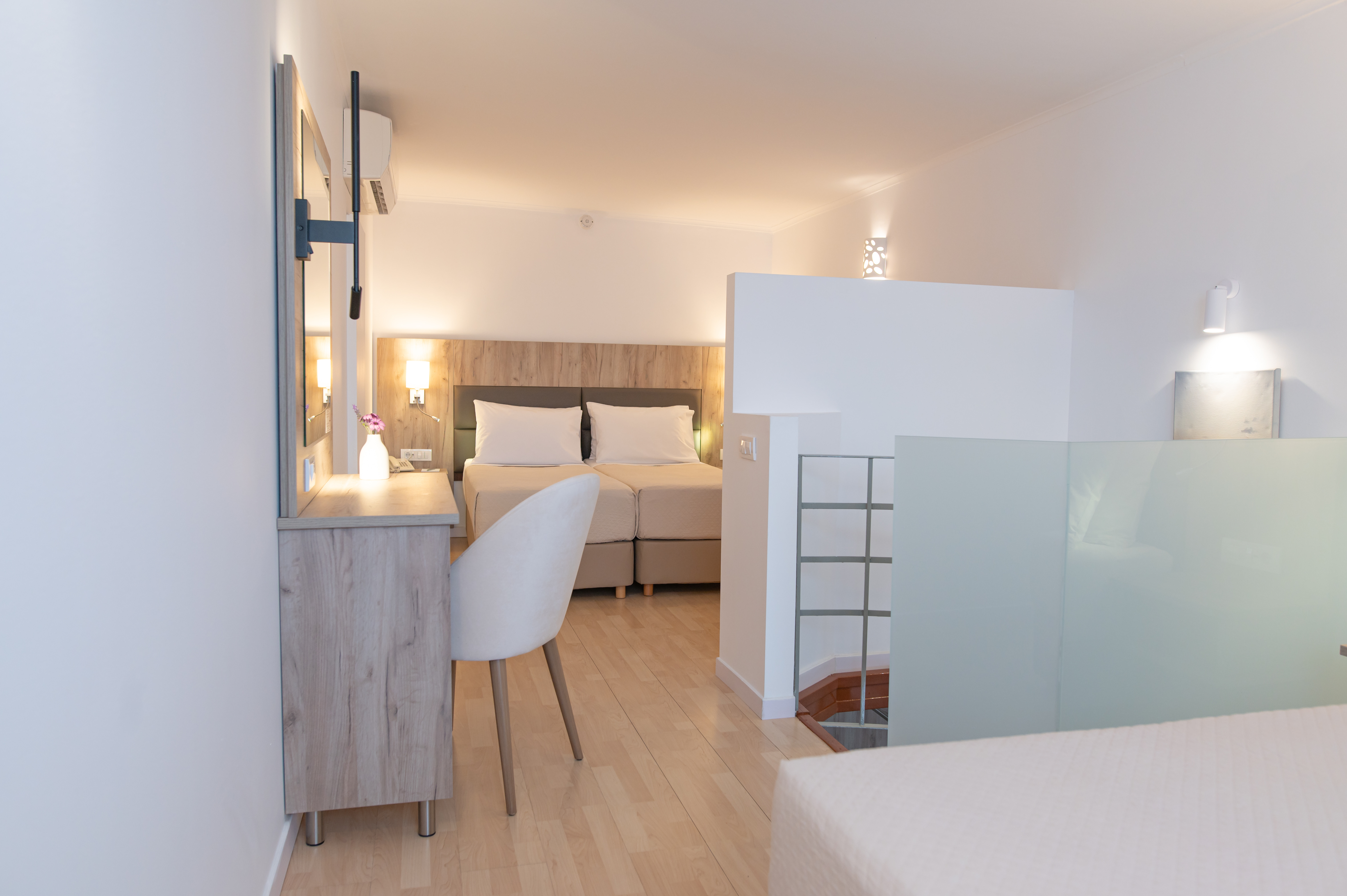 Loft, Apartment