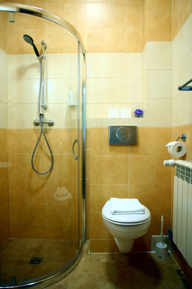 Aparthotel Miodosytnia 24/54