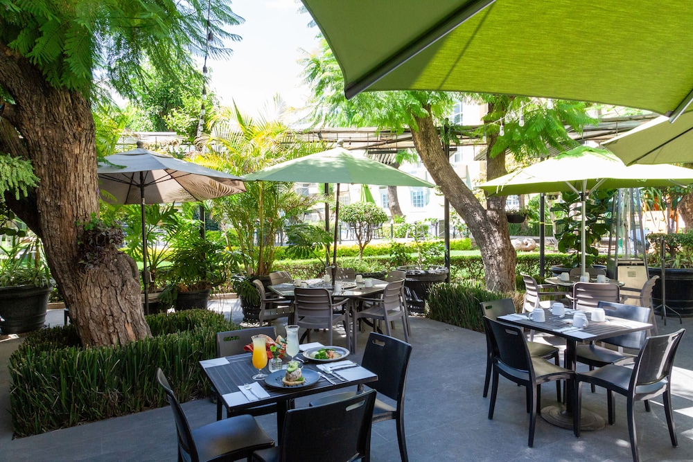 Plaza Camelinas Hotel 44/63