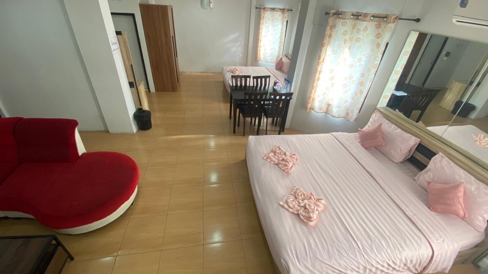 Alongkorn hotel by SB 19/44