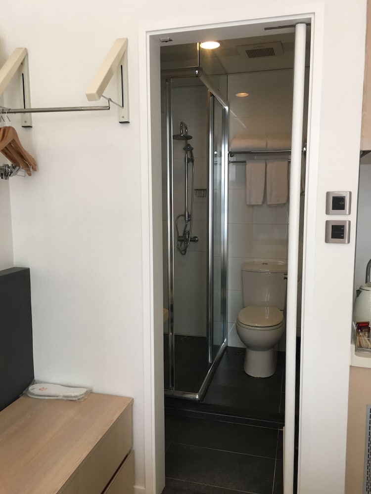 WiFi Boutique Hotel 24/32