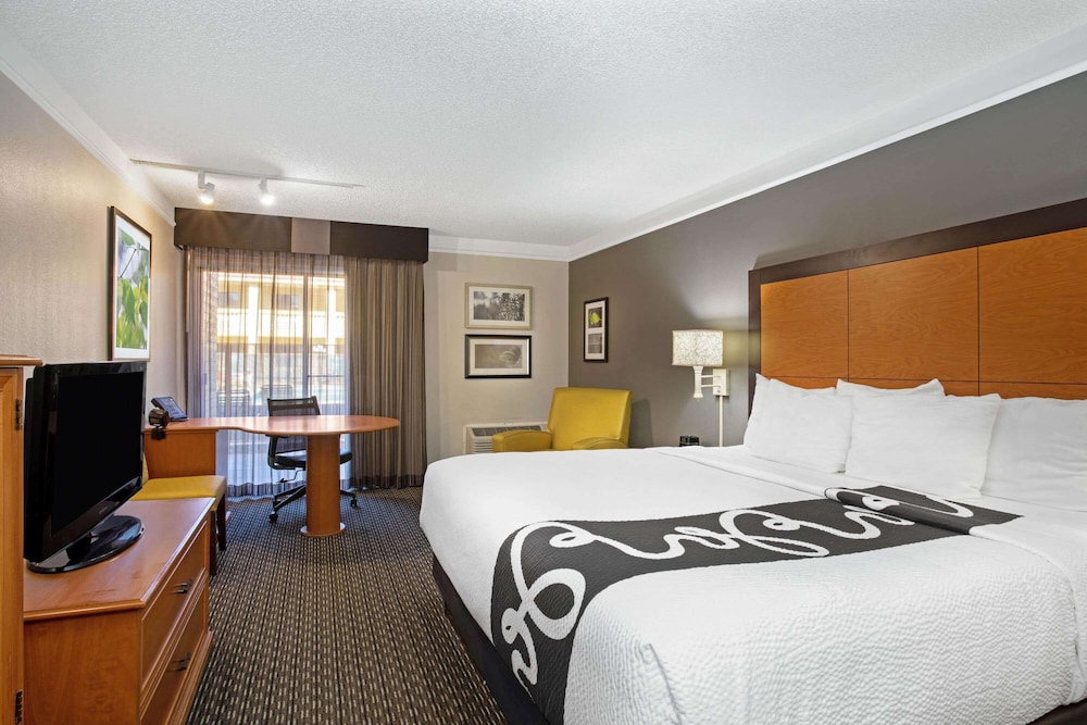 La Quinta Inn Tucson East 14/51