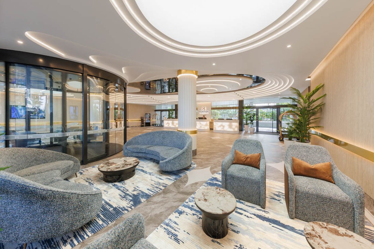 Meriton Suites Broadbeach 13/37