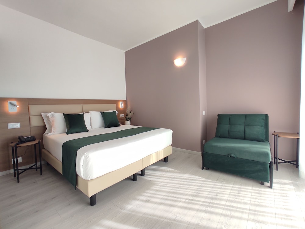 Massimi City Garden Hotel 14/58