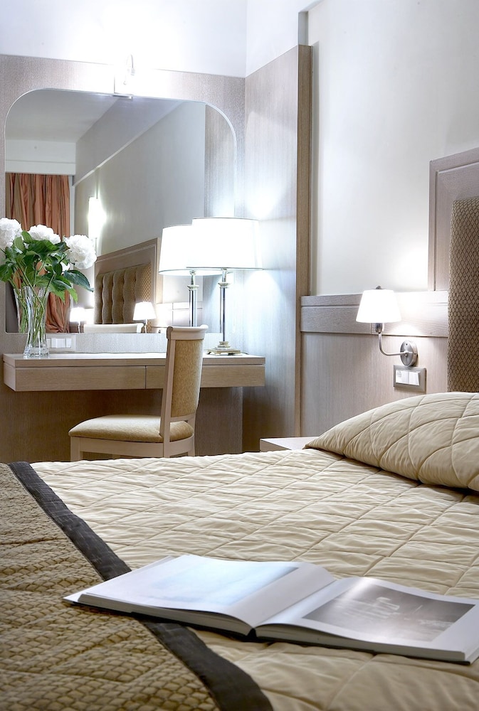 Thalassa Beach Resort - Adults Only 7/50