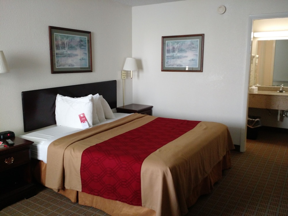 Econo Lodge Thomasville 26/64