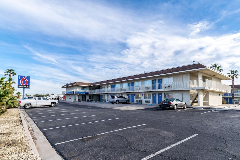 Motel6 el Centro Ca 27/33