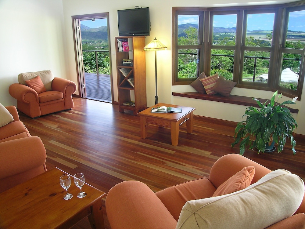 The Summit B&B 19/45
