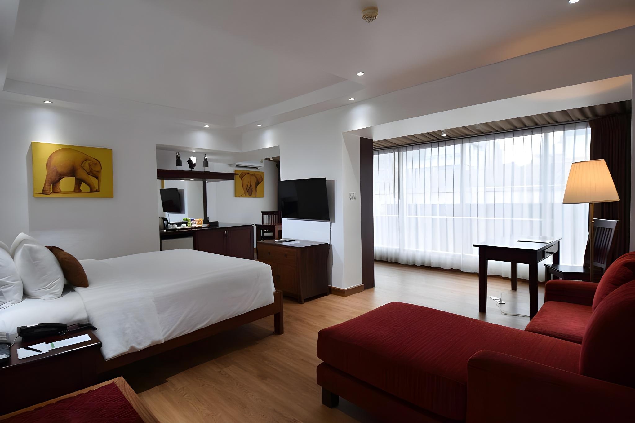 Le Siam Suite