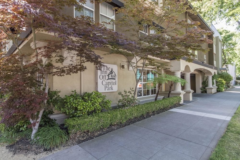 Inn Off Capitol Park Ascend Hotel Collection 1/30
