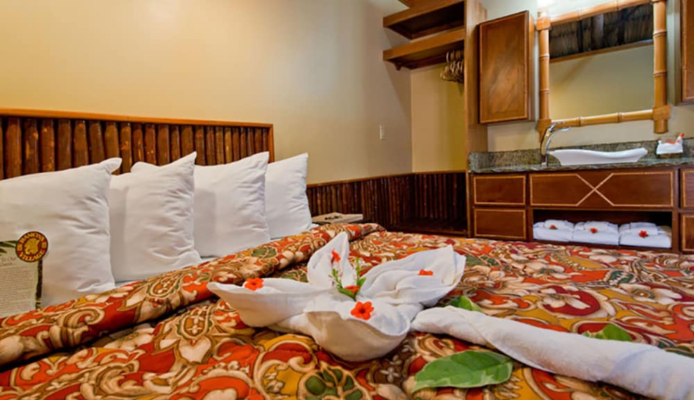 Ramons Village Resort 60/74