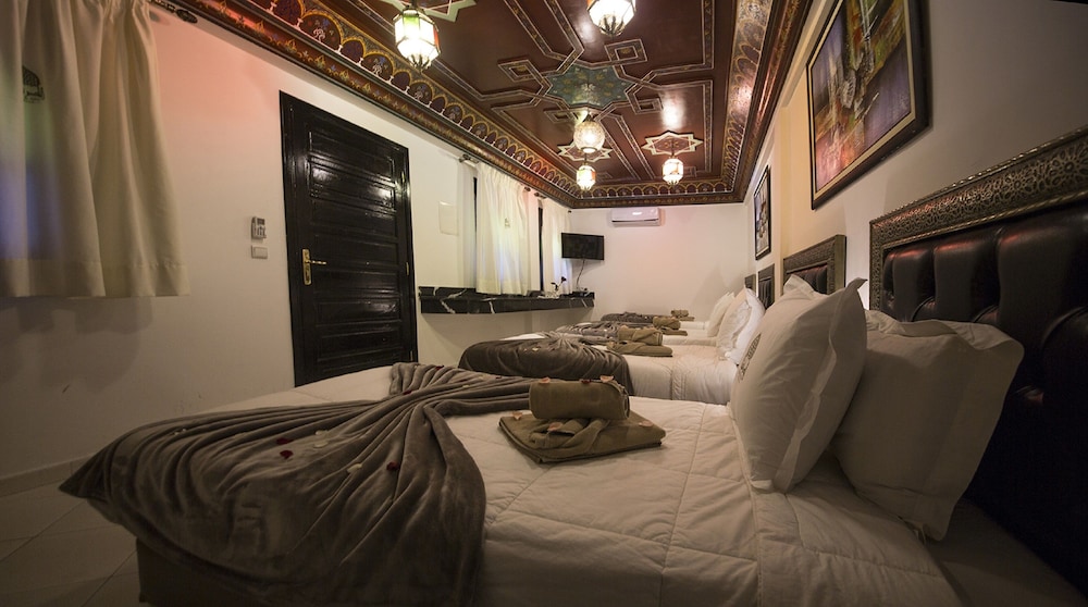 Riad and Spa Challa 36/50