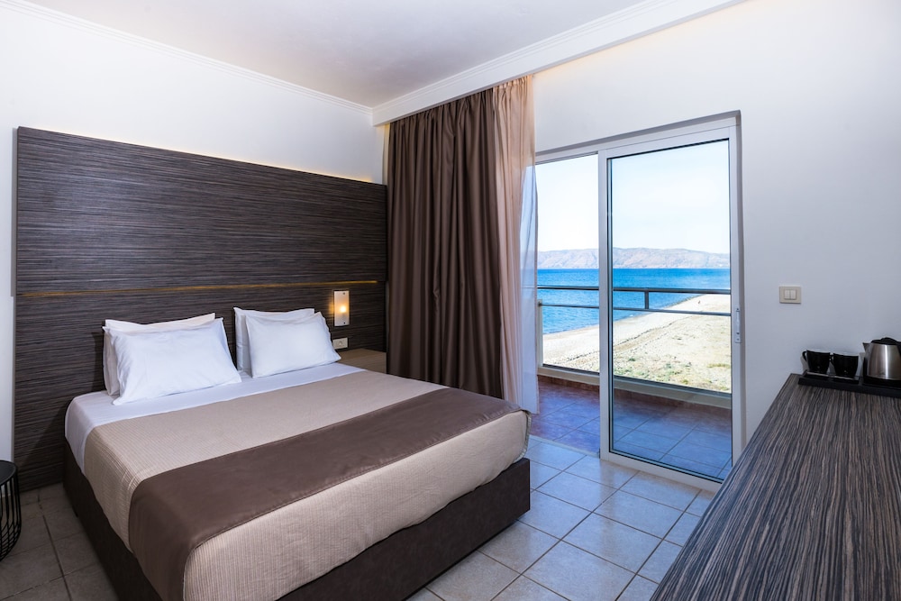 JUNIOR SUITE, SEA FRONT